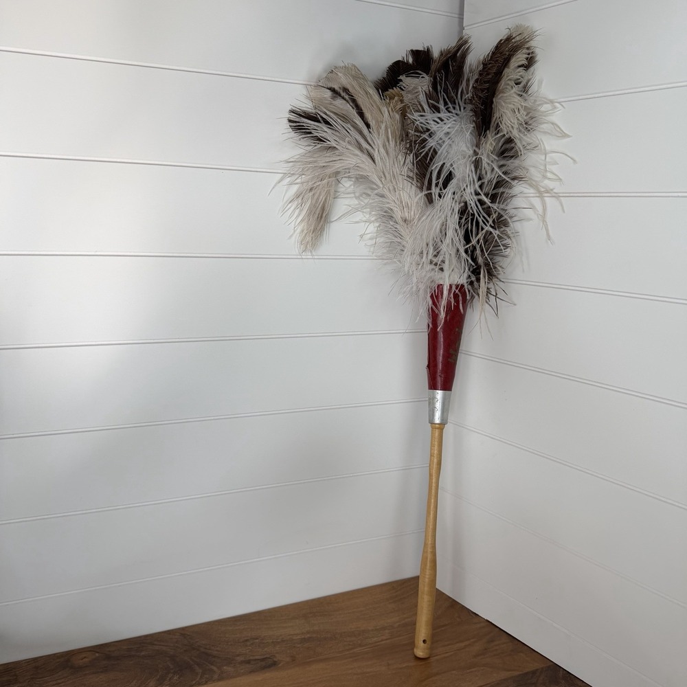 Feather Duster Cleaning Tool Ostrich Feathers Montana Feathers VTG Wood Large
